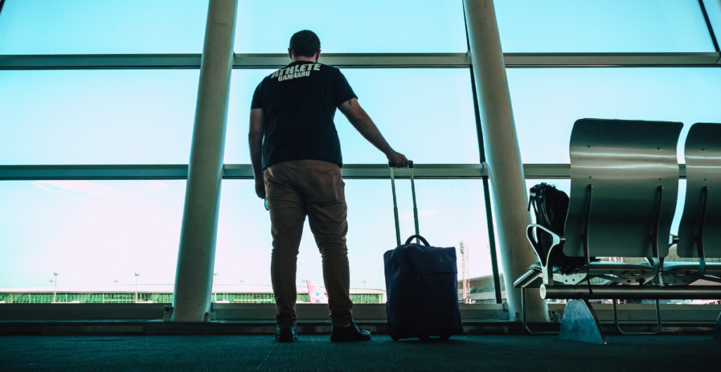 Top 5 Lightweight Luggage Options for International Travel in 2025